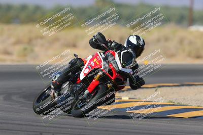 media/Nov-06-2023-Moto Forza (Mon) [[ce023d0744]]/3-Intermediate Group/Session 3 (Turn 16)/